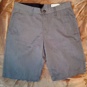Men's Volcom shorts